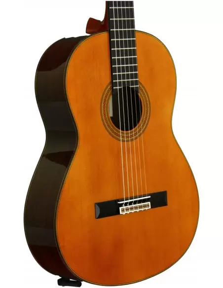 Класична гітара YAMAHA GC32C