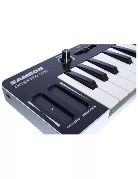 MIDI клавиатура SAMSON GRAPHITE M32
