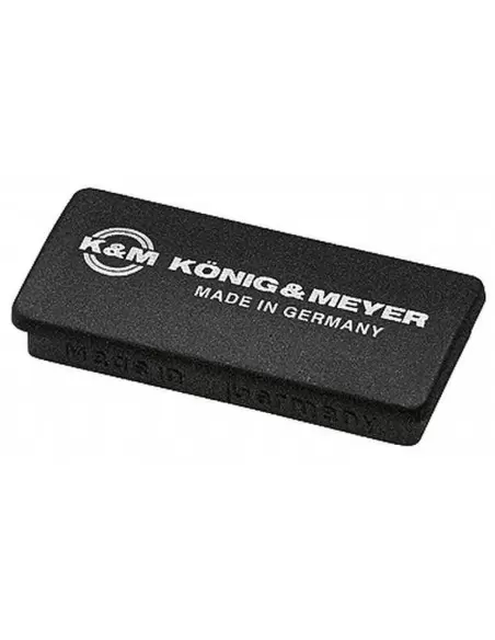 Купити Konig & Meyer 11560-000-55 Магніт чорний для кріплення нот з логотипом K&M