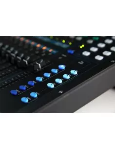 Allen Heath QU-24 2