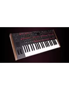 Dave Smith Instruments PRO-2 Keyboard