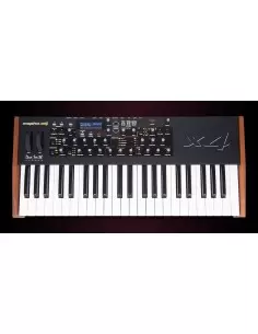 Dave Smith Instruments Mopho x4 Keyboard 2