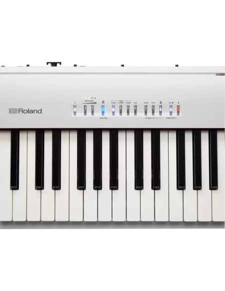 ROLAND FP30WH