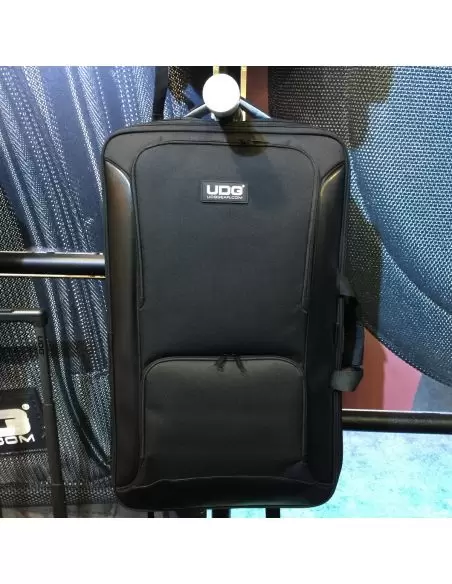 UDG Urbanite MIDI Controller Backpack Medium